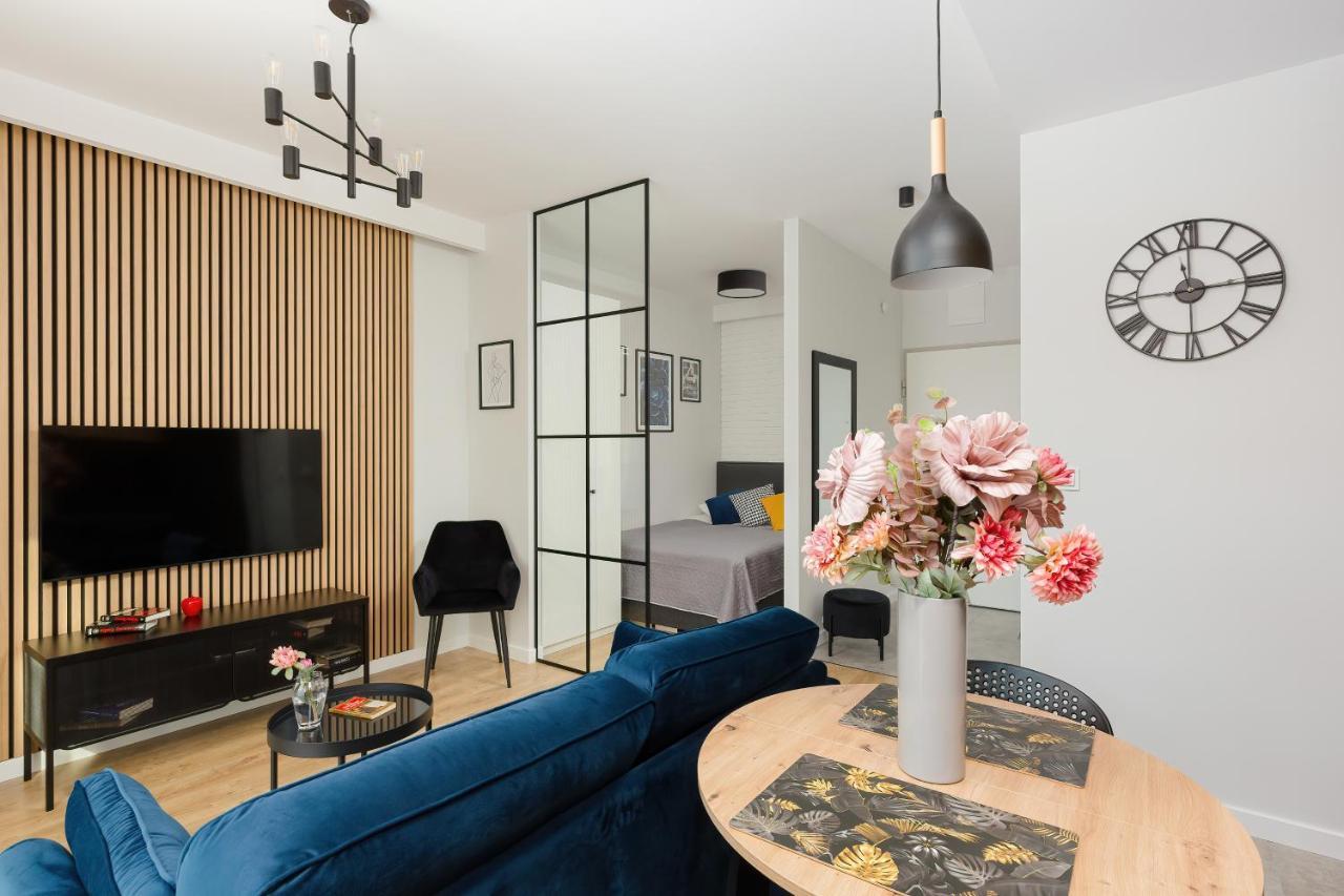 Moduo Gardens Apartment By Renters Prestige وارسو المظهر الخارجي الصورة